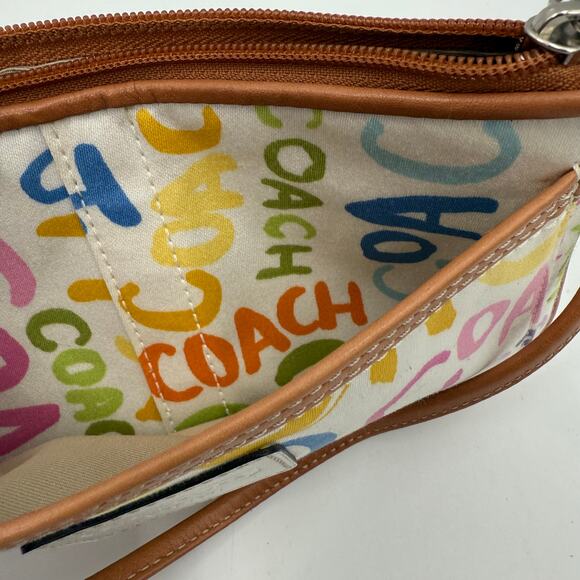 Coach Wristlet Signature C Graffiti 4.5"x7.5" Canvas Leather Wallet Zipper Art - Picture 9 of 16